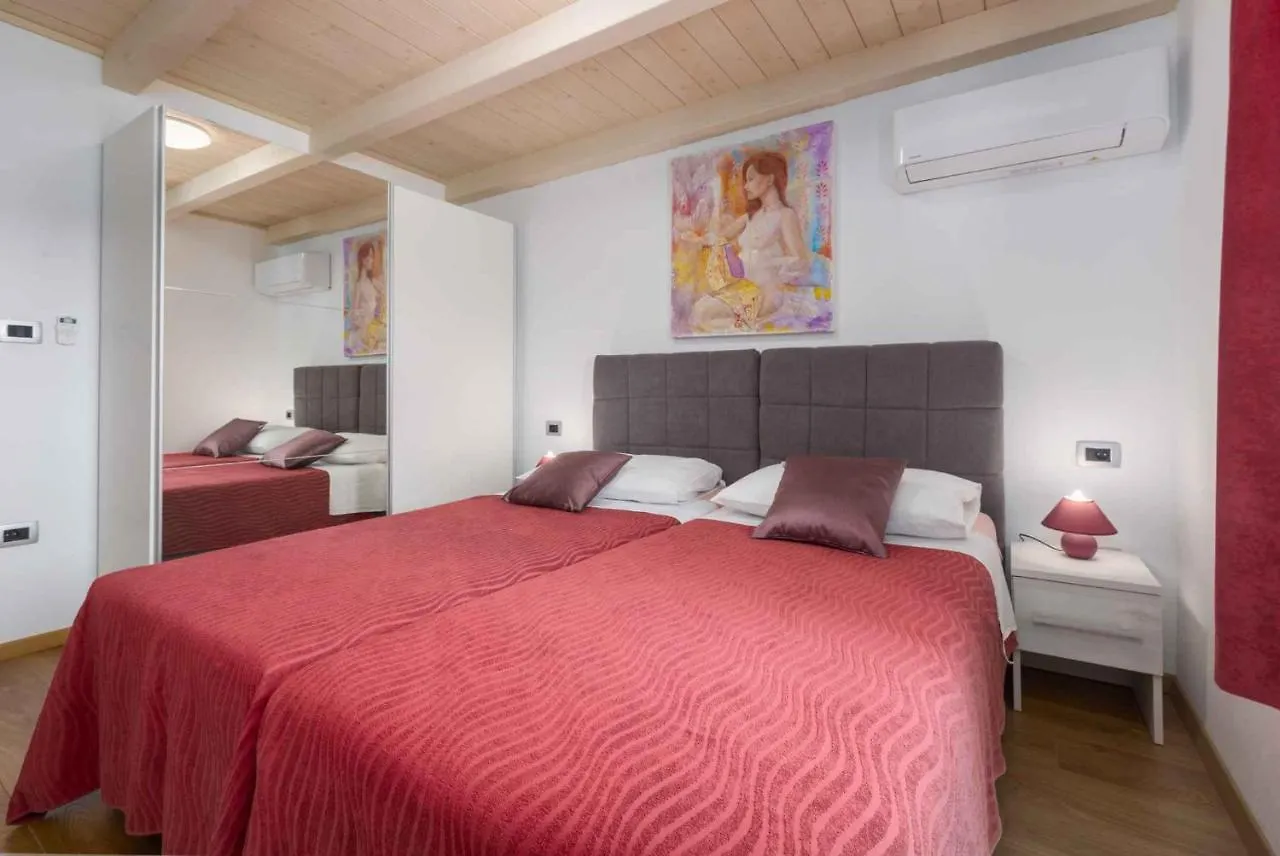 Holiday Home In Porec - Istrien 43261 0*,  Kroatien